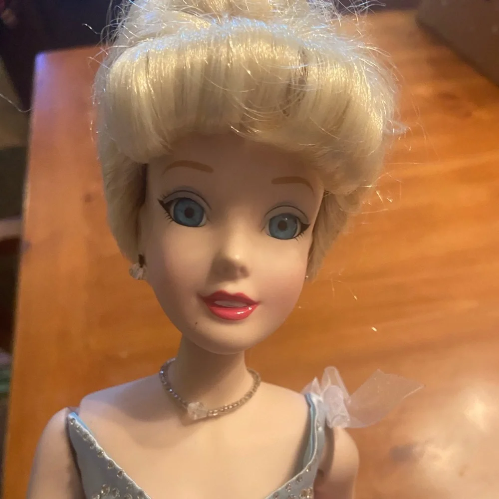 Disney Princess Cinderella The Brass Key Porcelain Keepsake Doll 16 inches